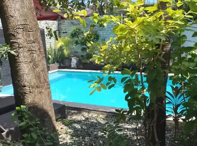 Marinos Place Legian (Bali)