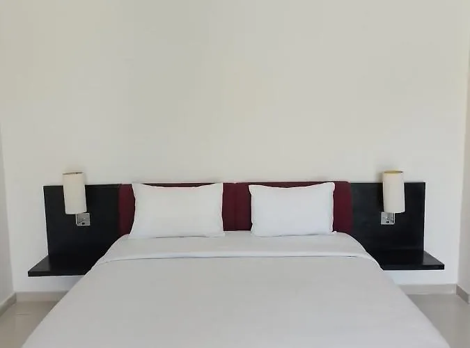 Aparthotel Marinos Place 3*