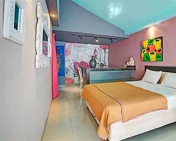 Aparthotel Marinos Place