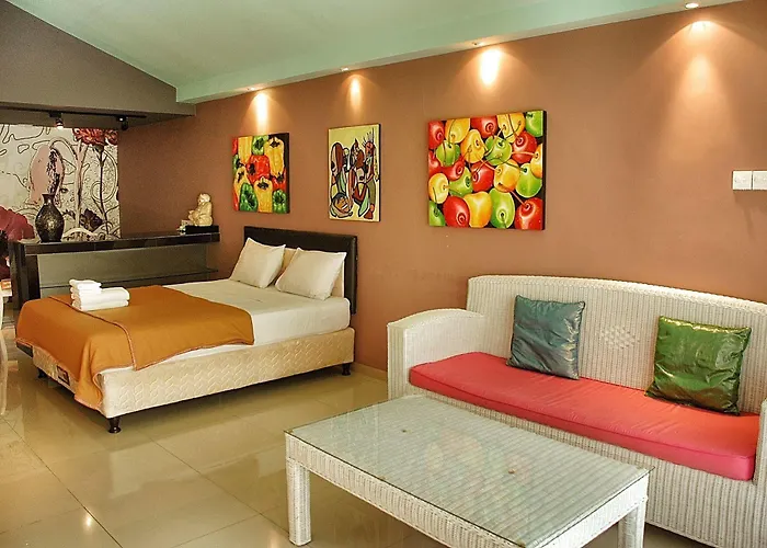 Marinos Place Aparthotel