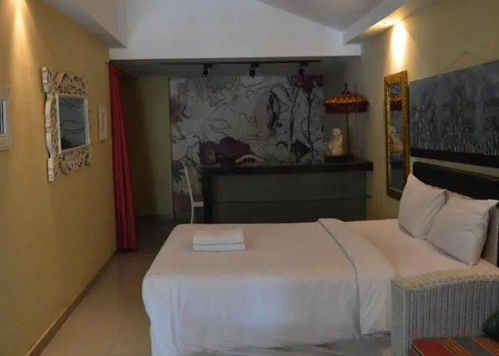 Marinos Place Aparthotel