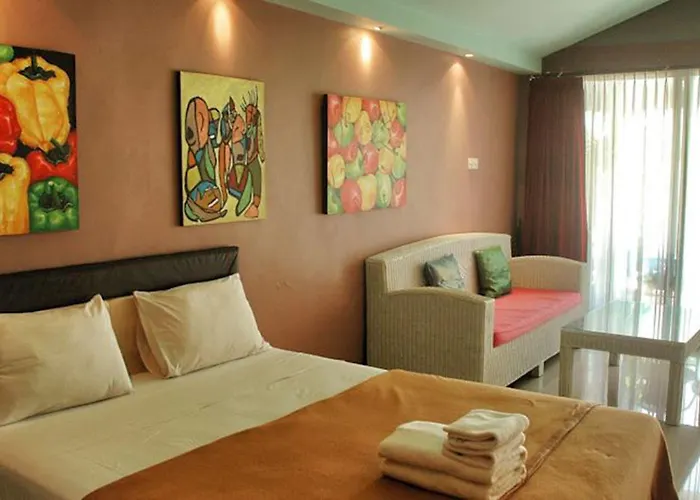Aparthotel Marinos Place